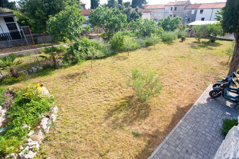 Pape Punat Apartmani I Sobe Exterior foto